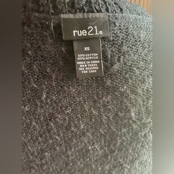 Rue21 Open-face Cardigan with lace bottom - Picture 3 of 3